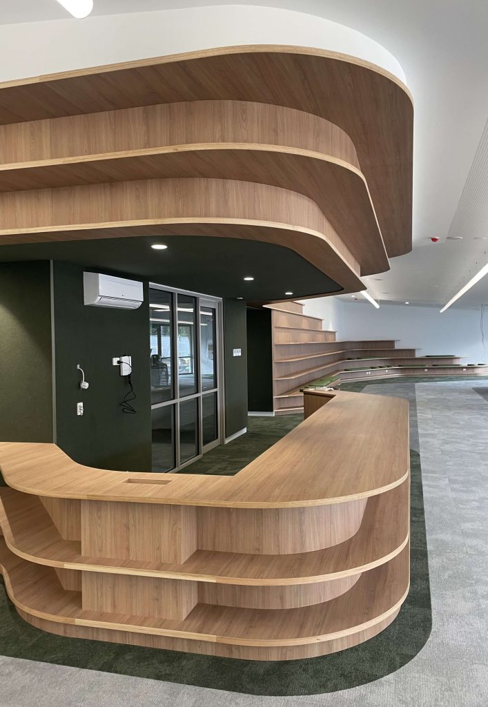 Ashwood-Highschool-Library-Reception-7-Matthew-Cope-707x1024